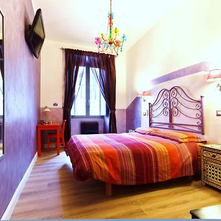 Dream Station Nocleg ze śniadaniem 4*