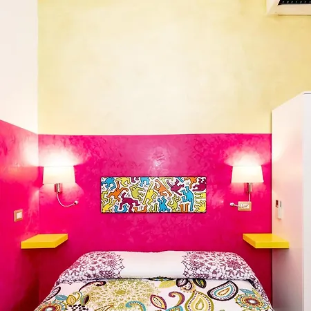 Bed & Breakfast Dream Station