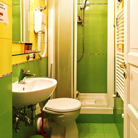 Bed & Breakfast Dream Station