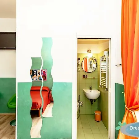 Bed & Breakfast Dream Station 4*