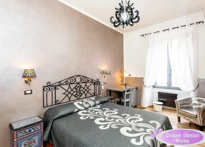 فندق مبيت وإفطار دريم ستيشن 4*