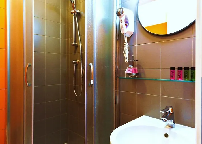 فندق مبيت وإفطار دريم ستيشن 4*